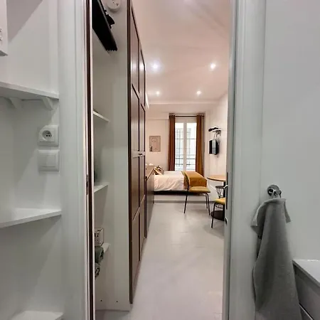 Gabriel's Studio By Suitehomeparis